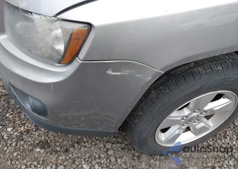 2016 Jeep Compass Sport z USA, uszkodzony, nr VIN 1C4NJCBA7GD603749